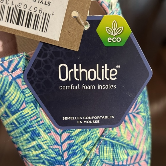 New without box Toms candy 🍬 pink California palms print Alpargata casual shoes - Picture 7 of 7